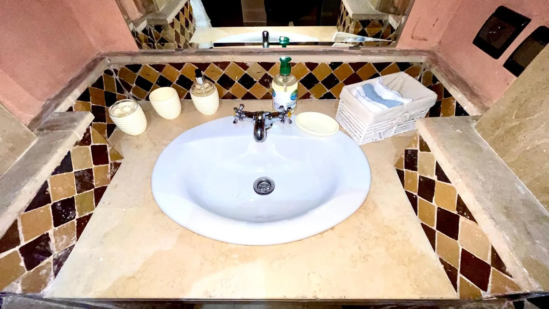 Perle En Plein Gueliz Apartment Marrakesh